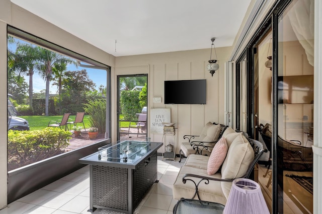 view of sunroom / solarium