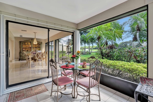 view of sunroom / solarium