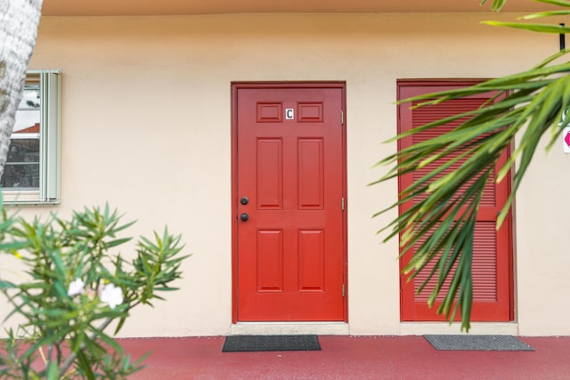 view of property entrance