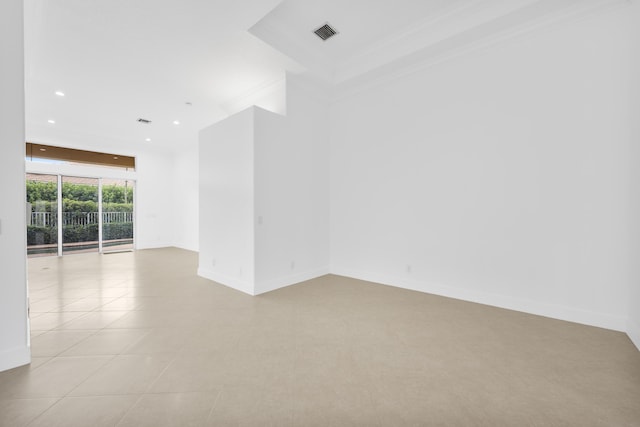 7234 Vesuvio Pl, Boynton Beach, FL 33437 - spare room with recessed lighting, visible vents, ornamental molding, light tile patterned floors, and baseboards