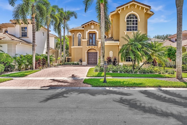 view of mediterranean / spanish home