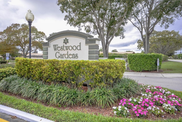 view of community sign