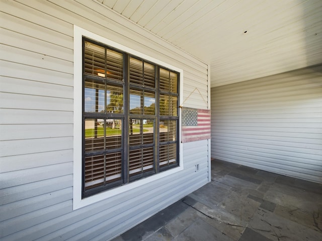 view of patio / terrace with a porch