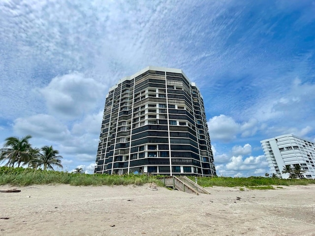 view of building exterior