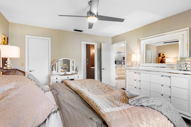 bedroom with ceiling fan