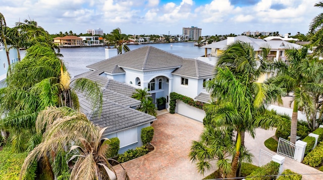 bird's eye view featuring a water view