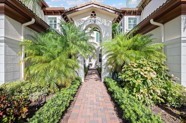 view of entrance to property