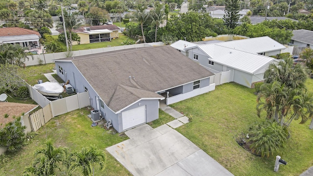 bird's eye view with a residential view