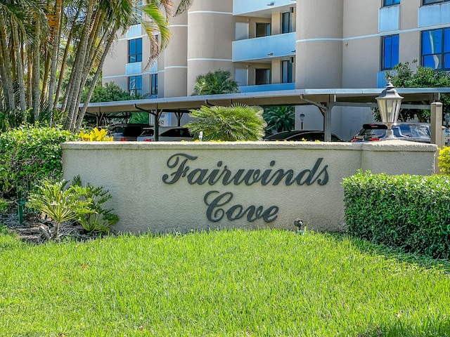 view of community / neighborhood sign