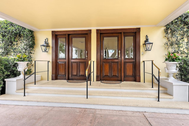 425 Worth Ave Unit 2F, Palm Beach, FL 33480 - entrance to property with stucco siding and covered porch