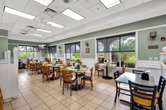 view of patio / terrace with outdoor dining space and ceiling fan