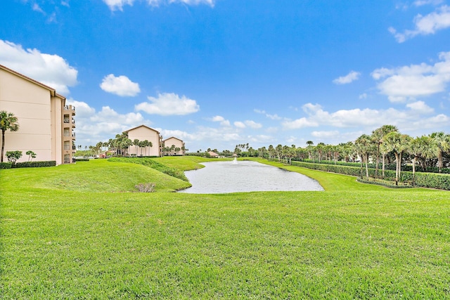 view of yard featuring a water view