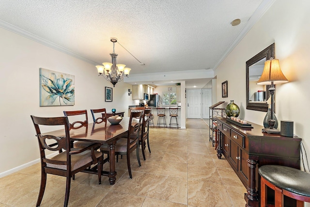 dining area featuring crown molding, a notable chandelier, and a textured ceiling