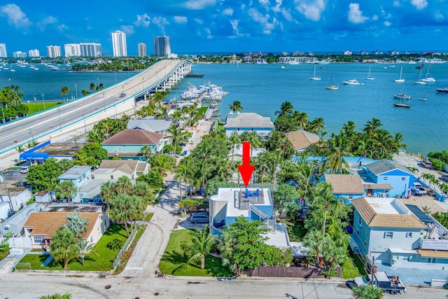 bird's eye view featuring a water view