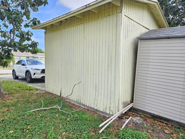 view of home's exterior