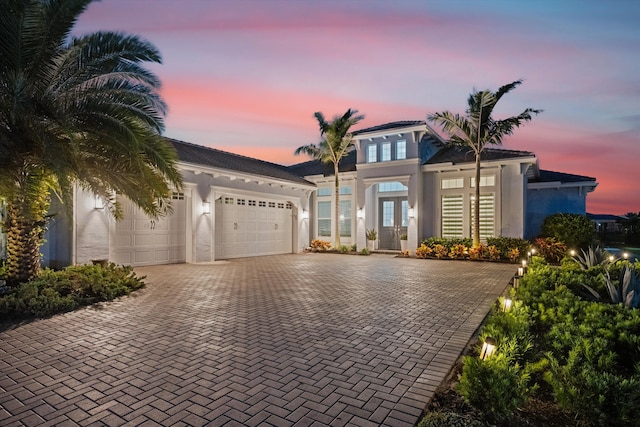 view of front facade featuring a garage