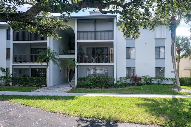 view of building exterior