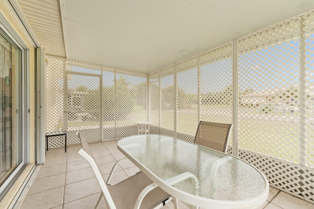 view of sunroom / solarium