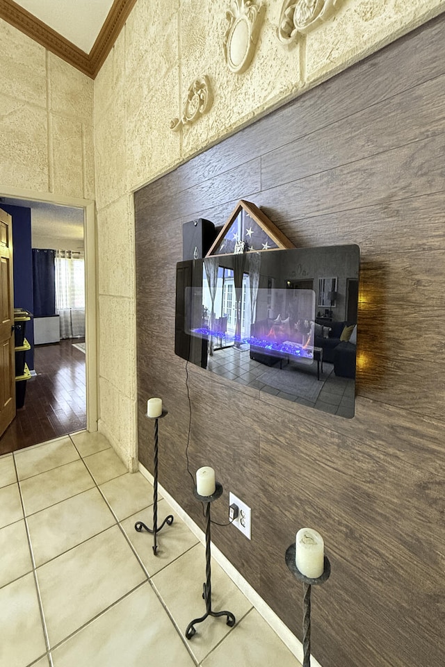 bathroom with a shower with curtain, vanity, and toilet