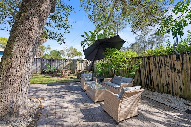 view of patio featuring outdoor lounge area