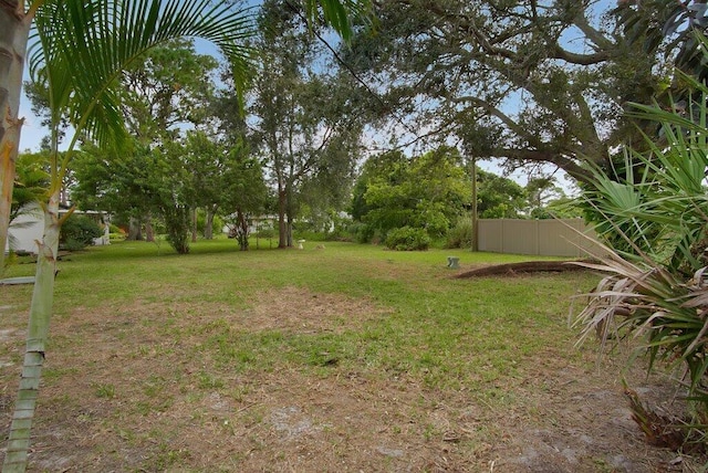 view of yard featuring fence