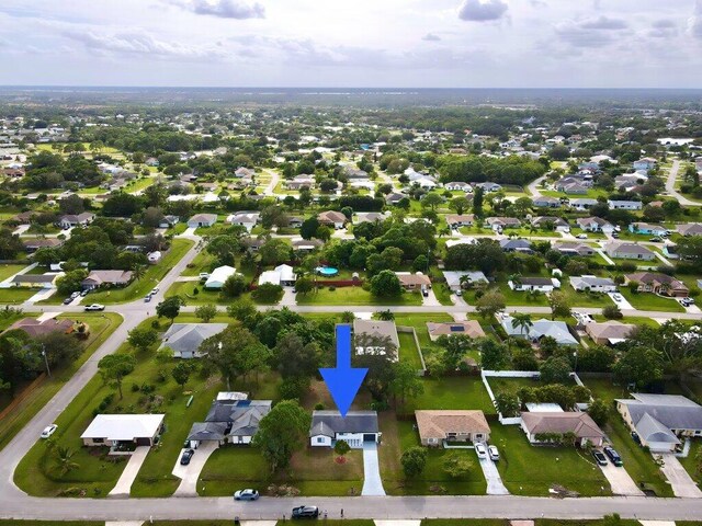 bird's eye view with a residential view