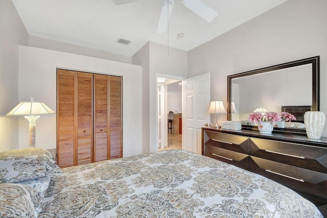 bedroom featuring a closet and ceiling fan