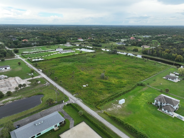 Listing photo 3 for 2324 Deer Run Trl, Loxahatchee FL 33470