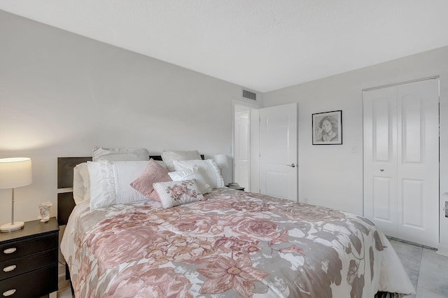720 E Ocean Ave Unit 303, Boynton Beach, FL 33435 - bedroom featuring a closet and visible vents