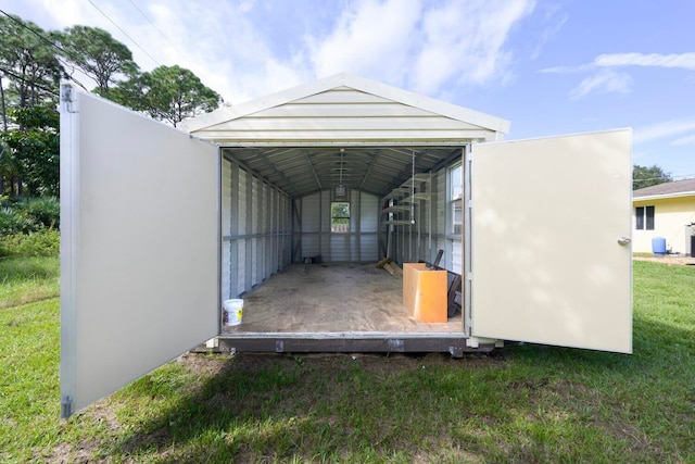 view of outdoor structure featuring a carport