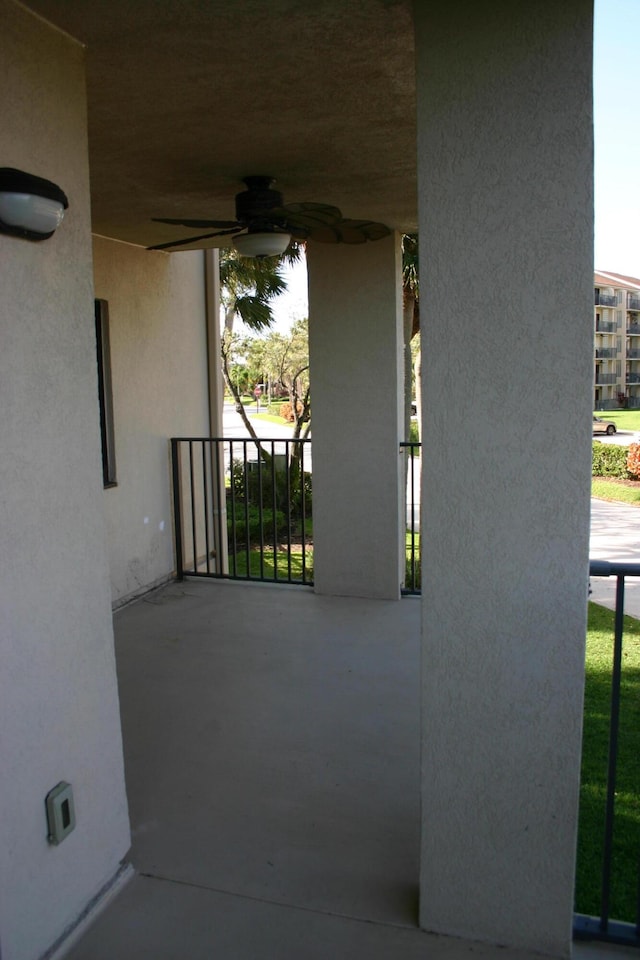 view of patio with ceiling fan