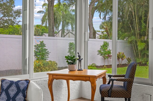 view of sunroom / solarium