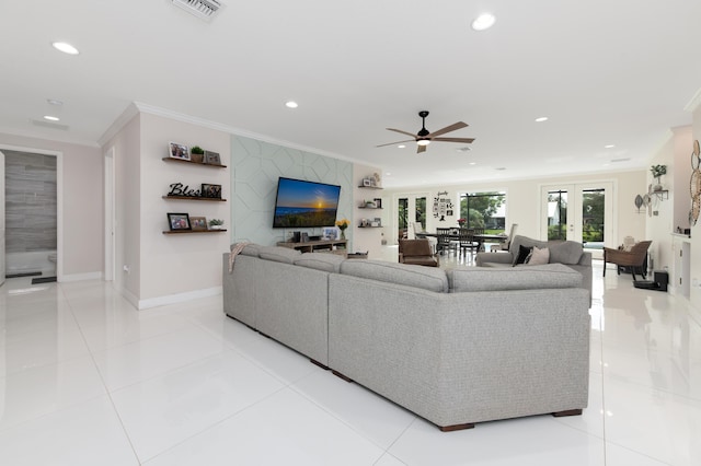 living area with visible vents, recessed lighting, ornamental molding, and a ceiling fan