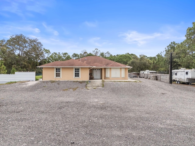 view of front of property