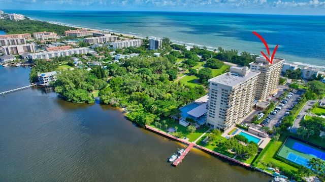 bird's eye view featuring a water view