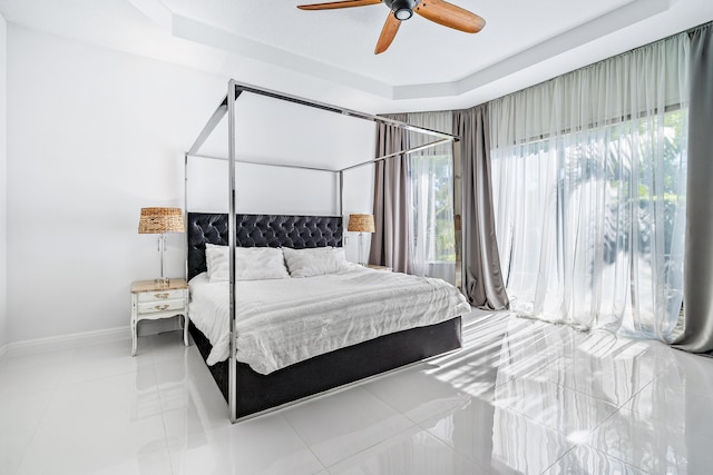 bedroom with ceiling fan