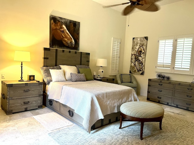 bedroom with ceiling fan