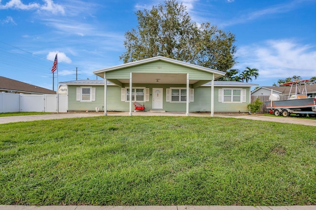 view of front of property with a front lawn