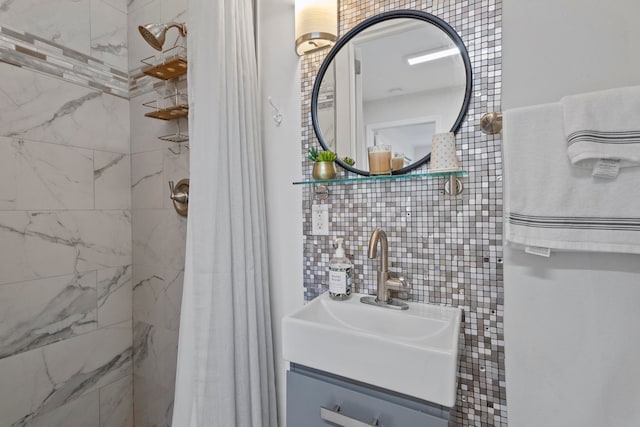 bathroom with vanity and a shower with curtain