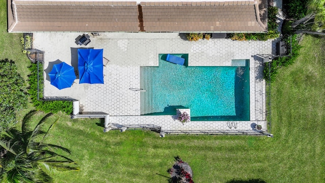 birds eye view of property