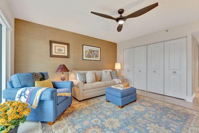 living room featuring ceiling fan