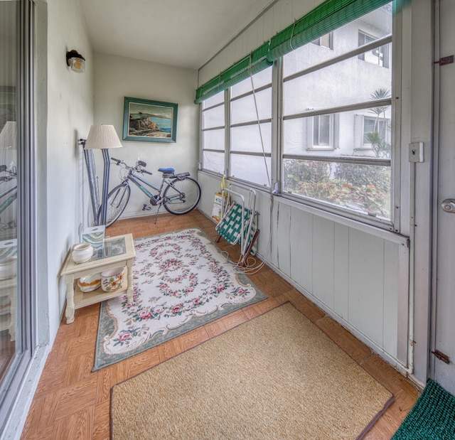 3040 Lake Osborne Dr Unit 106, Lake Worth Beach, FL 33461 - sunroom with healthy amount of natural light