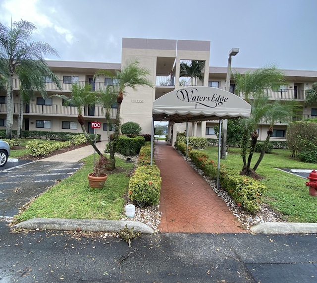 15324 Lakes Of Delray Blvd Unit 104, Delray Beach, FL 33484 - view of building exterior