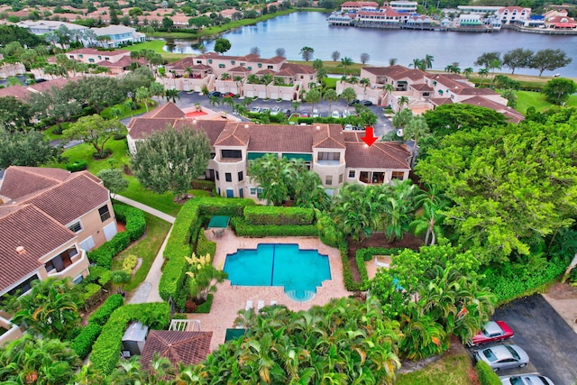 bird's eye view featuring a water view