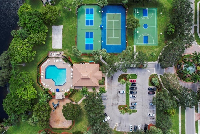 birds eye view of property