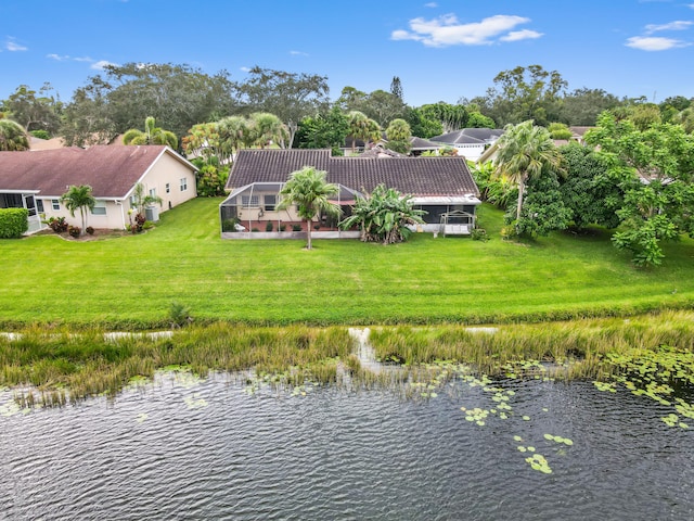 bird's eye view with a water view