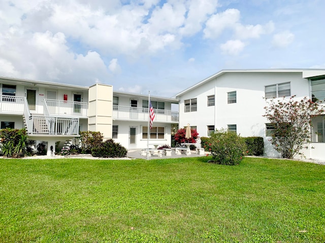 view of building exterior