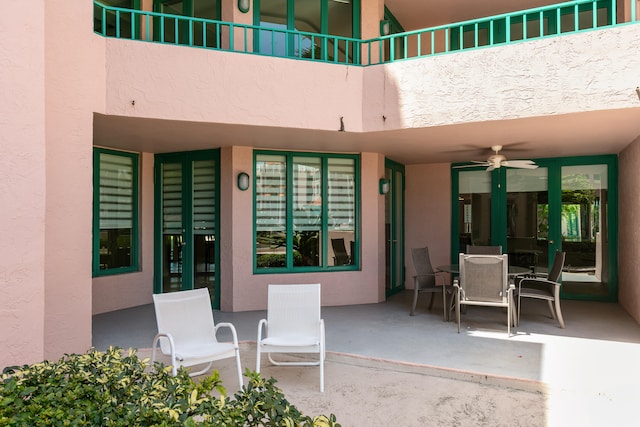 view of patio / terrace featuring ceiling fan