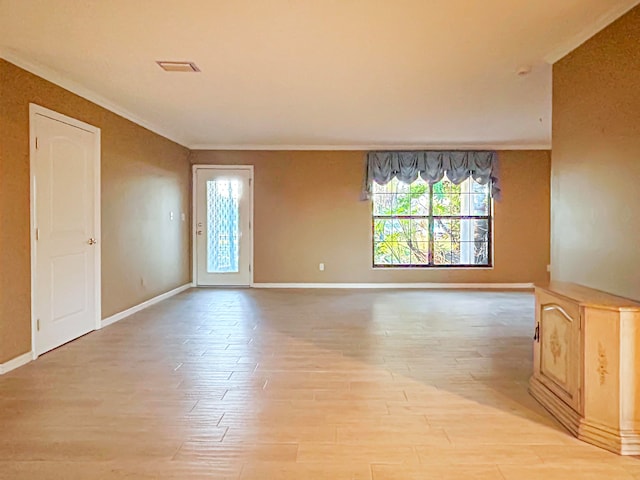 unfurnished room with light hardwood / wood-style flooring