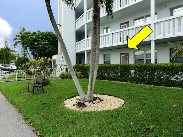 1035 Newport H, Deerfield Beach, FL 33442 - view of building exterior